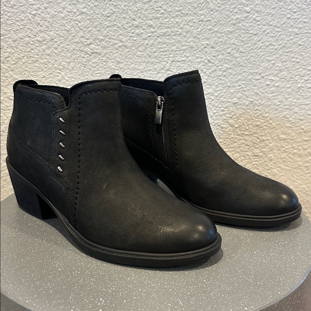 Clarks - Black Ankle Boots with Silver Accents